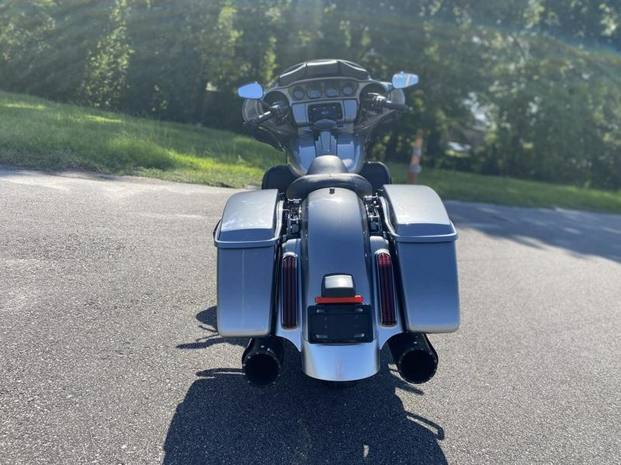 2019 Harley-Davidson® FLHTKSE - CVO™ Limited