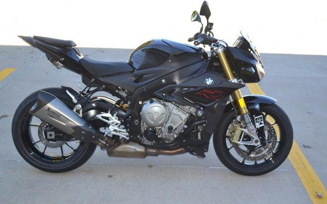 2019 BMW S 1000 R Black Storm Metallic