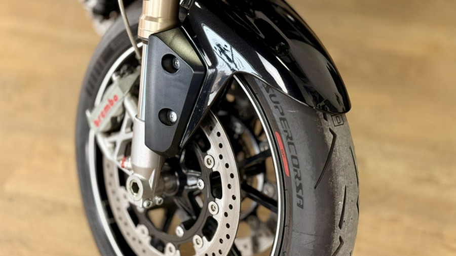 2016 Triumph Speed Triple S