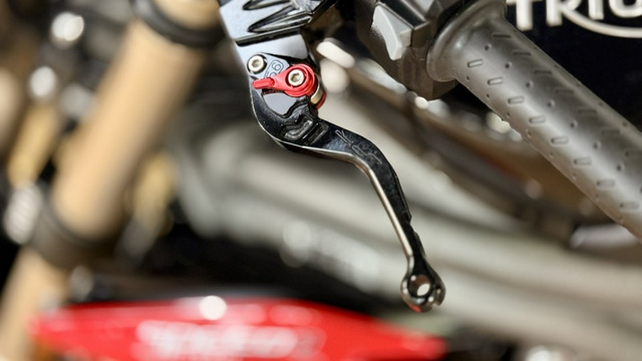 2016 Triumph Speed Triple S