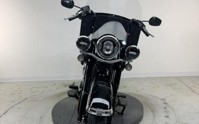 2026 Harley-Davidson® FLHC - Heritage Classic