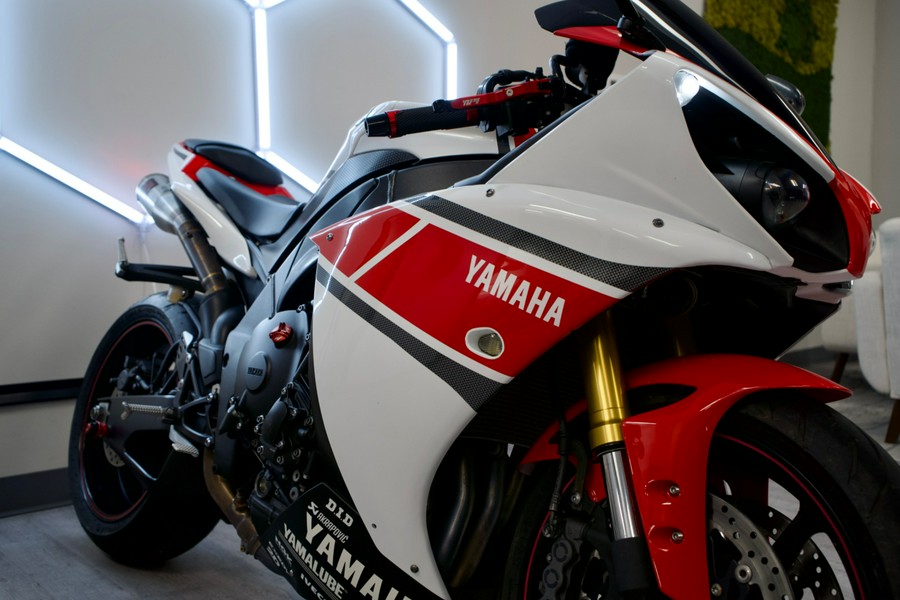 2012 Yamaha YZF-R1