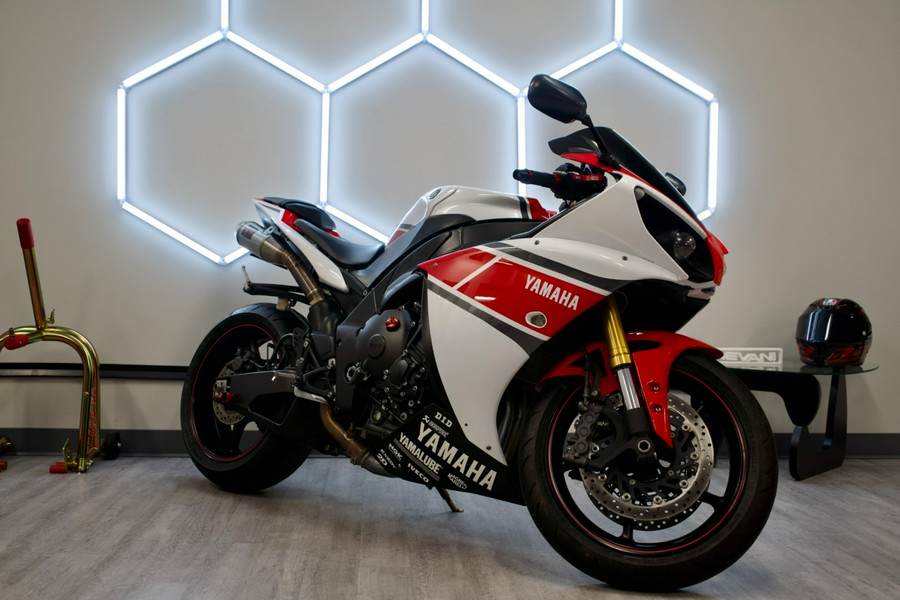 2012 Yamaha YZF-R1