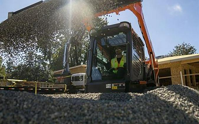 Kubota SVL75-3