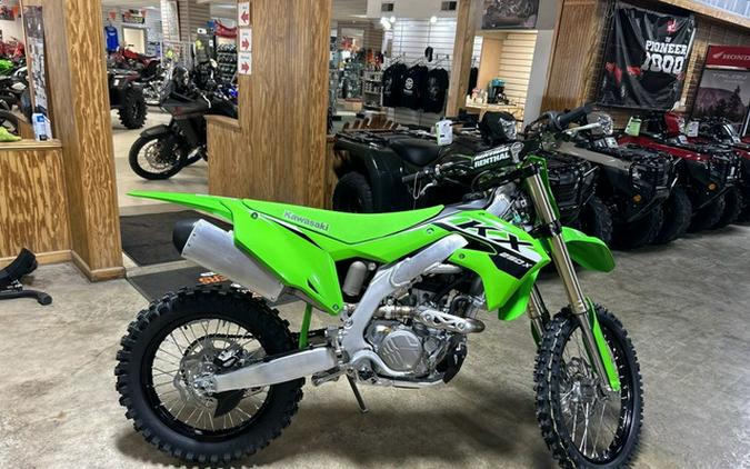 FIRST LOOK! 2024 KAWASAKI KX250, KX112, KX85 & KX65 MODELS