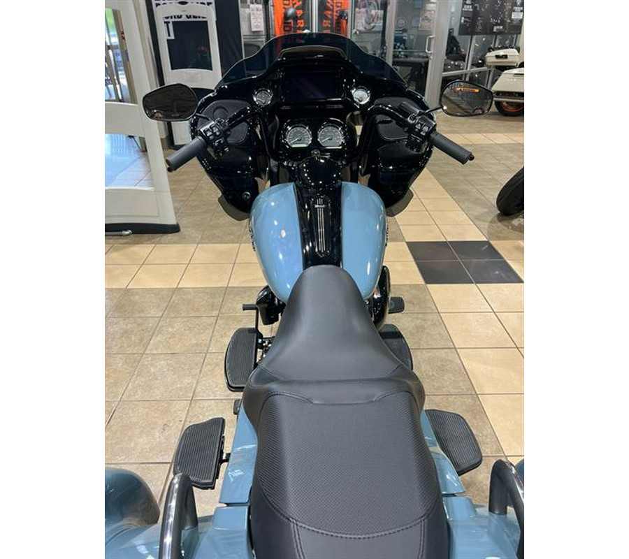 2024 Harley-Davidson Road Glide® 3