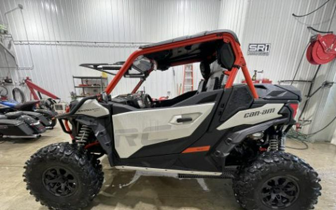 2022 Can-Am Maverick Sport X RC 1000R