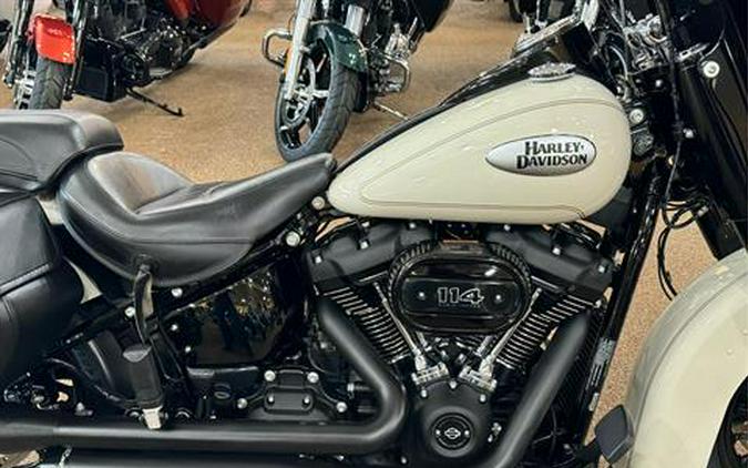 2022 Harley-Davidson Heritage Classic 114