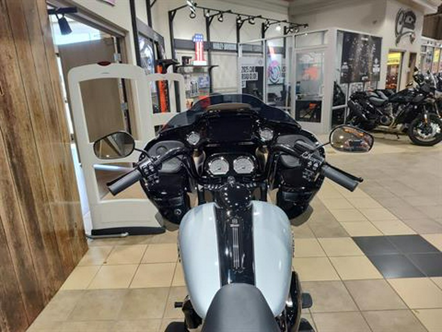 2024 Harley-Davidson Road Glide® 3