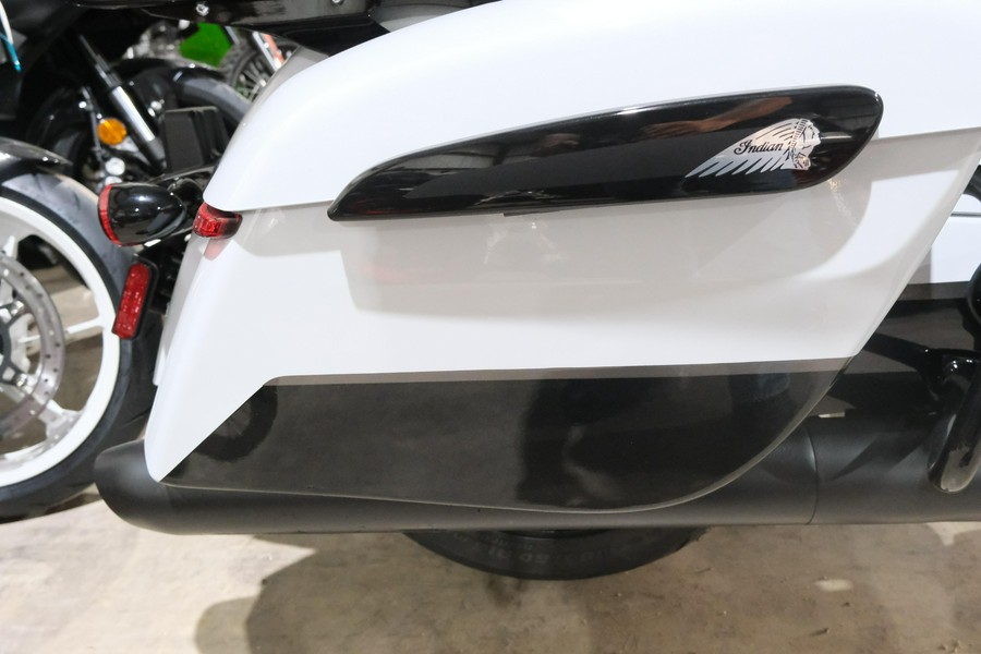 2025 INDIAN MOTORCYCLE PURSUIT DARK HORSE WITH 112 AND POWERBAND AUDIO PACKAGE