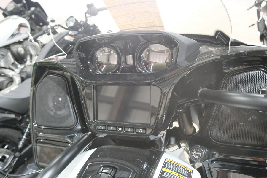 2025 INDIAN MOTORCYCLE PURSUIT DARK HORSE WITH 112 AND POWERBAND AUDIO PACKAGE