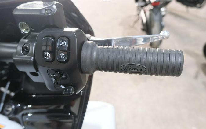 2025 INDIAN MOTORCYCLE PURSUIT DARK HORSE WITH 112 AND POWERBAND AUDIO PACKAGE