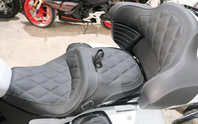 2025 INDIAN MOTORCYCLE PURSUIT DARK HORSE WITH 112 AND POWERBAND AUDIO PACKAGE