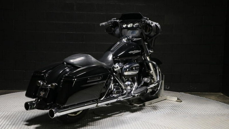 2019 Harley-Davidson® FLHX - Street Glide®