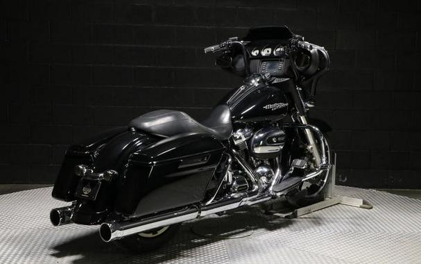 2019 Harley-Davidson® FLHX - Street Glide®