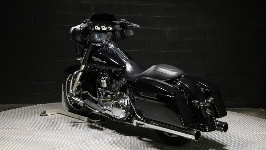 2019 Harley-Davidson® FLHX - Street Glide®