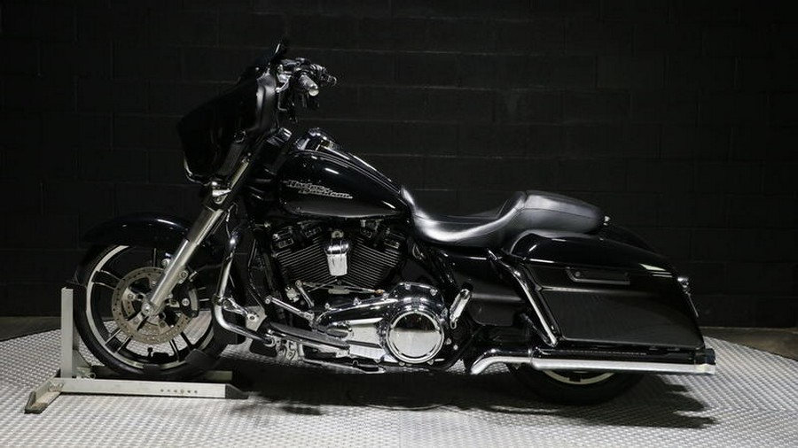 2019 Harley-Davidson® FLHX - Street Glide®