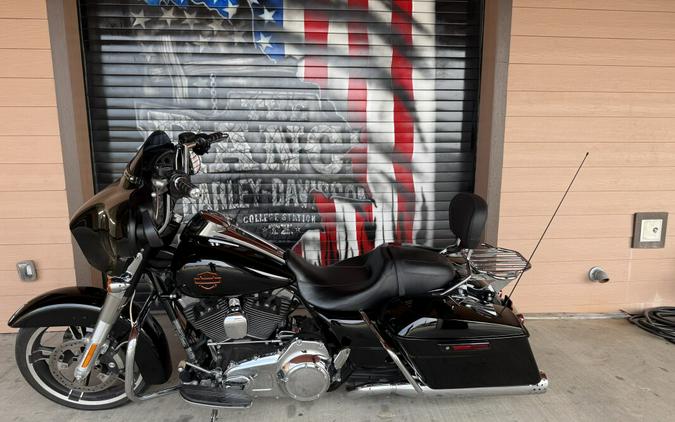 2016 Harley-Davidson® Street Glide® Special Vivid Black