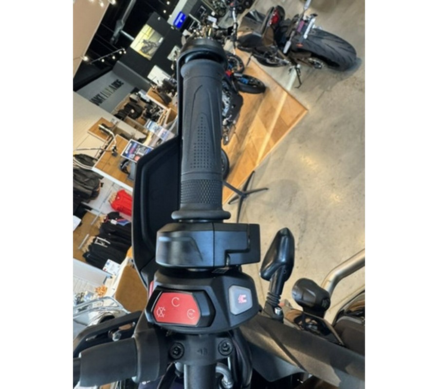 2026 TRIUMPH Tiger 900 Desert Edition