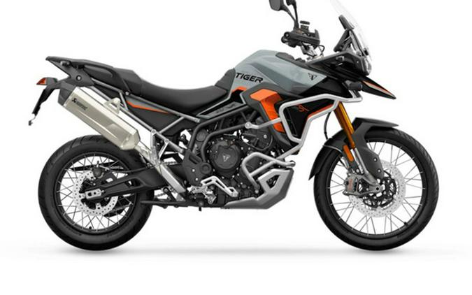 2026 TRIUMPH Tiger 900 Desert Edition