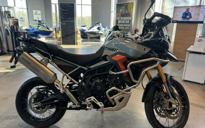 2026 TRIUMPH Tiger 900 Desert Edition