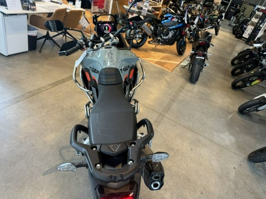 2026 TRIUMPH Tiger 900 Desert Edition