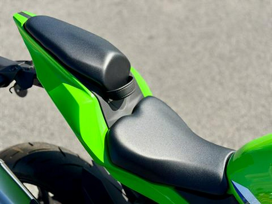 2026 Kawasaki Ninja® ZX™-4RR ABS