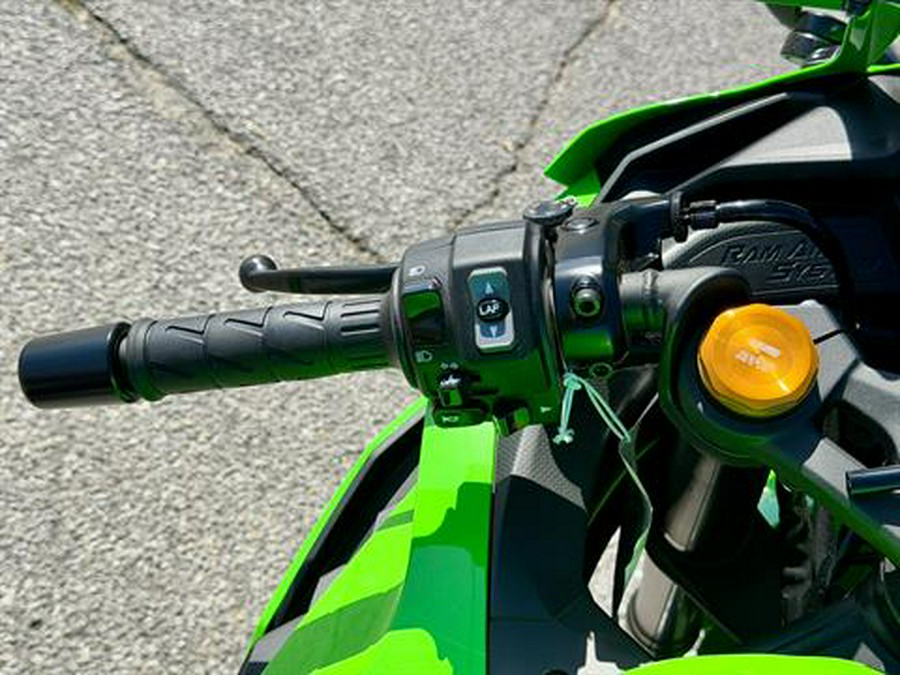 2026 Kawasaki Ninja® ZX™-4RR ABS