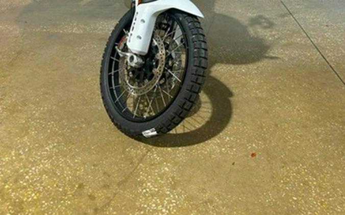 2025 Ducati DesertX