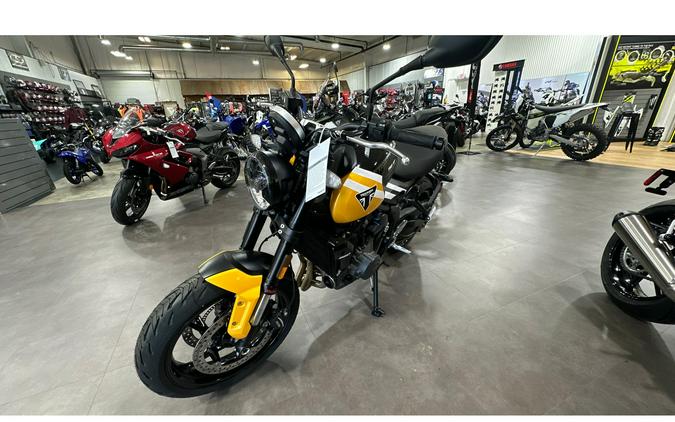 2025 Triumph Trident 660