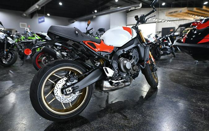 2025 Yamaha XSR 900
