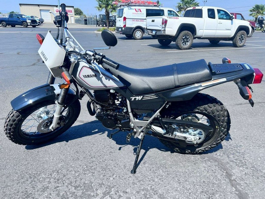 2024 Yamaha TW200