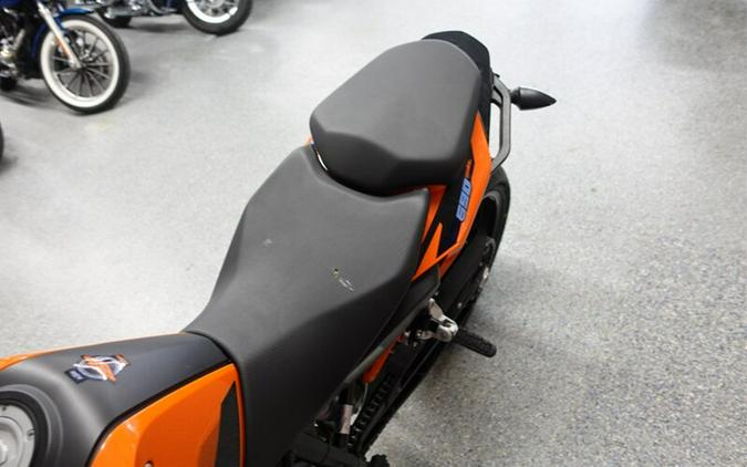 2016 KTM Duke 690 ABS