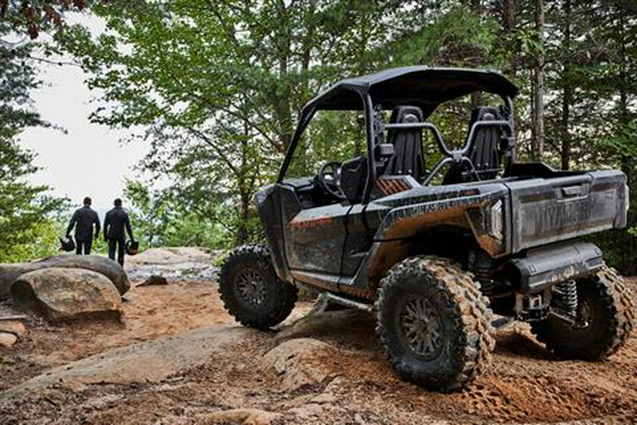 2022 Yamaha Wolverine RMAX2 1000 XT-R