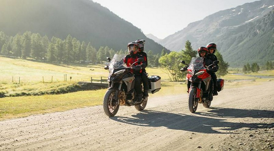 2025 Ducati Multistrada V4 V4 Pikes Peak