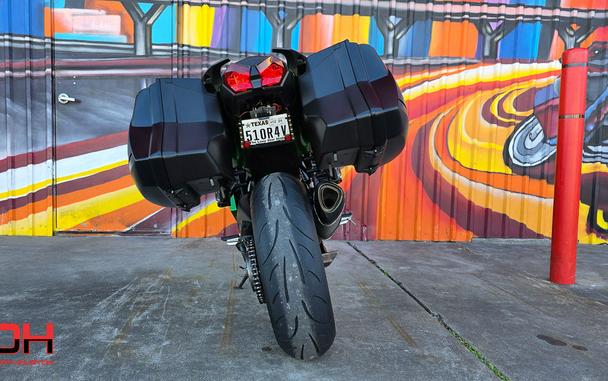 2020 Kawasaki Ninja H2™ SX SE Plus