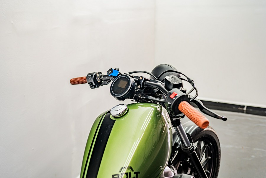 2014 Yamaha Motor Corp., USA Bolt™