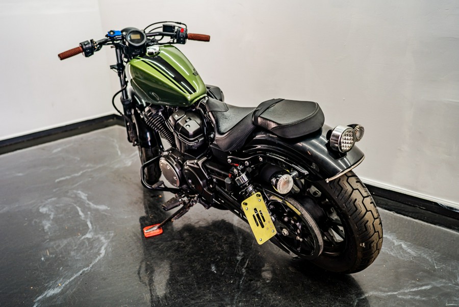 2014 Yamaha Motor Corp., USA Bolt™