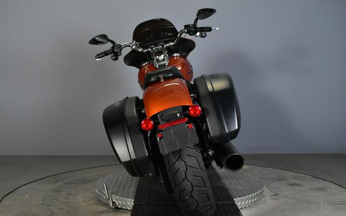 2020 Harley-Davidson Sport Glide FLSB