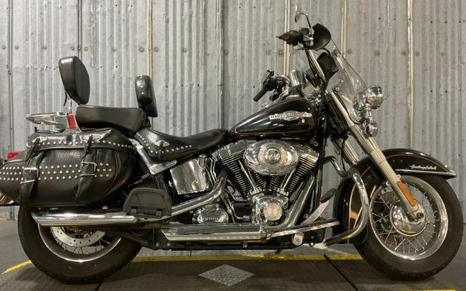2011 Harley-Davidson HERITAGE SOFTAIL CLASSIC SHRINE
