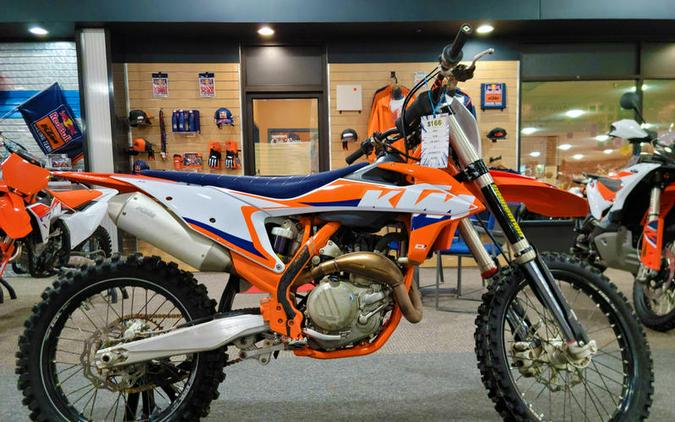 2022 KTM 450 SX-F