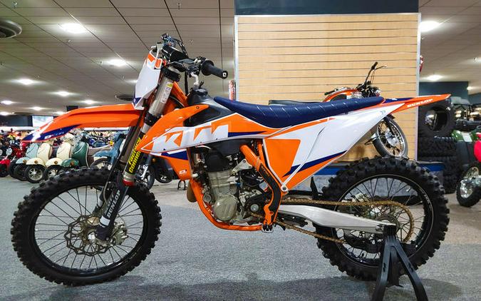 2022 KTM 450 SX-F