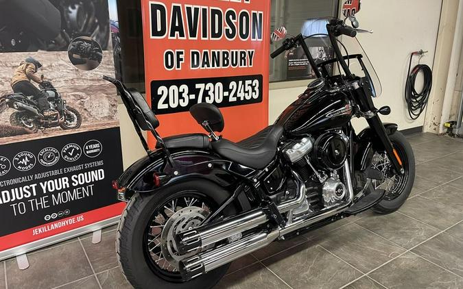 2018 Harley-Davidson® FLSL - Softail® Softail Slim®