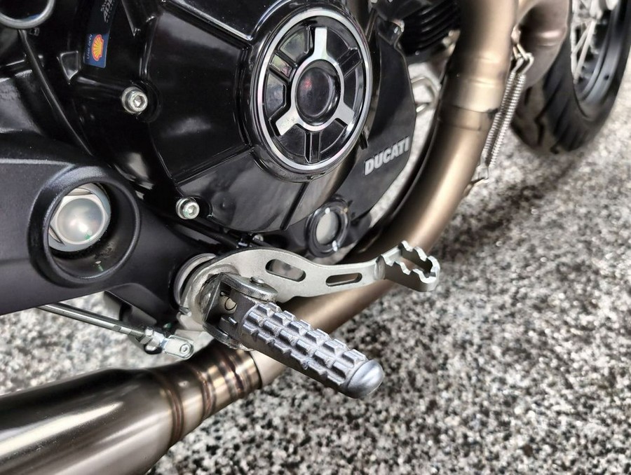 2022 Ducati Scrambler Urban Motard Star White Silk and Ducati GP ’19 Red