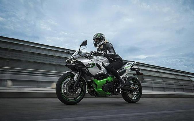 2024 Kawasaki Ninja 7 Hybrid ABS
