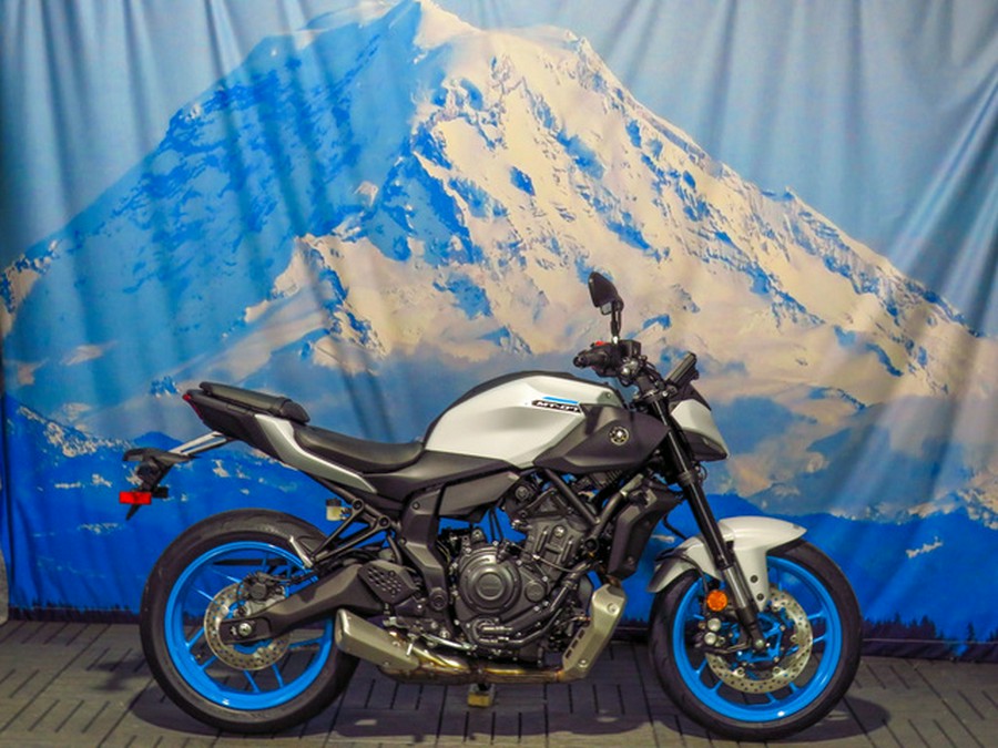 2025 Yamaha MT 07
