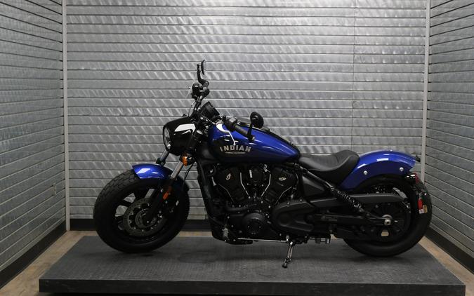 2025 INDIAN MOTORCYCLE SCOUT BOBBER LIMITED WITH TECH PACKAGE