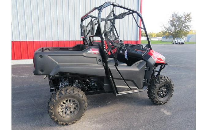 2026 Pioneer 700 Deluxe - Honda