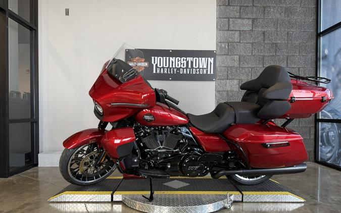 2026 Harley-Davidson® Street Glide Limited FLHXL