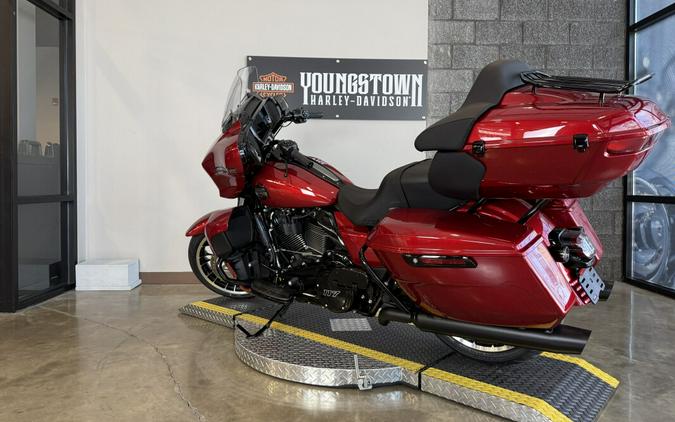 2026 Harley-Davidson® Street Glide Limited FLHXL
